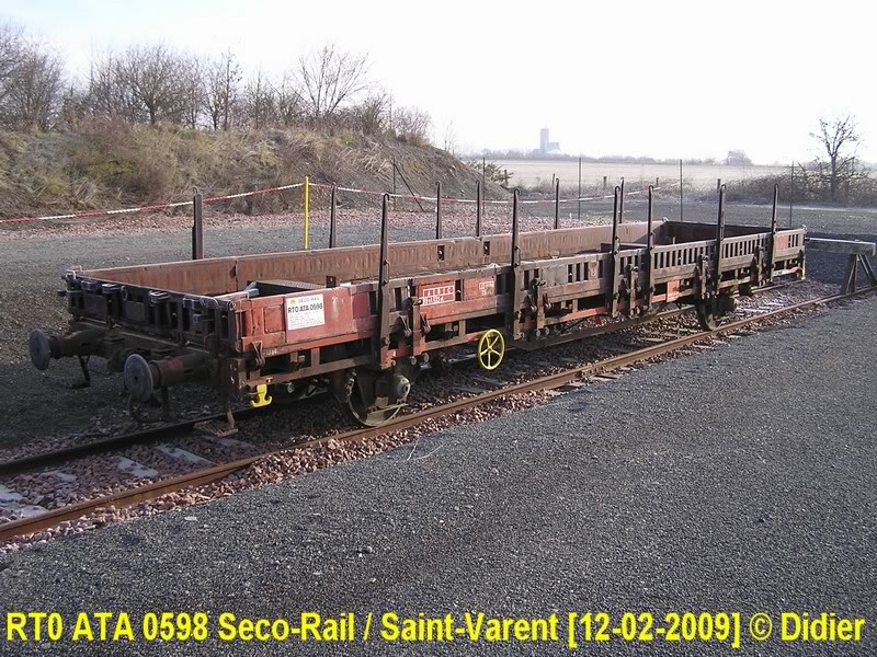 RT0ATA0598a.jpg