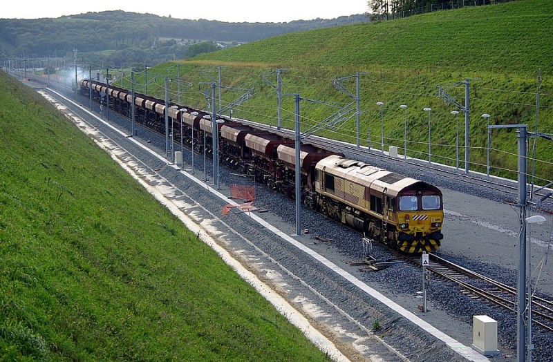 20100914ma-lgv-rr-gare-bft+mbd-vers-villersexel-um2class58-cc58010+cc58034tso+tremies-v-vides+cc66191ecr-vt-imgp5856retoucheauto-recadre900.jpg