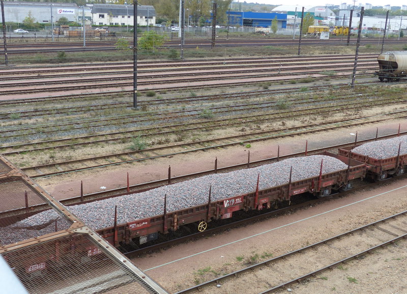 80 87 977 4 429-5 Uas R39 6 SNCF-PSL (2014-10-24 SPDC) (4).jpg