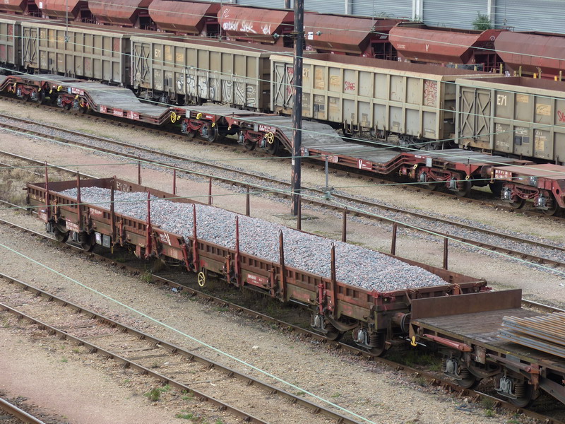 80 87 977 3 492-4 Uas R39 6 SNCF-PSL (2014-10-30 SPDC) (1.jpg