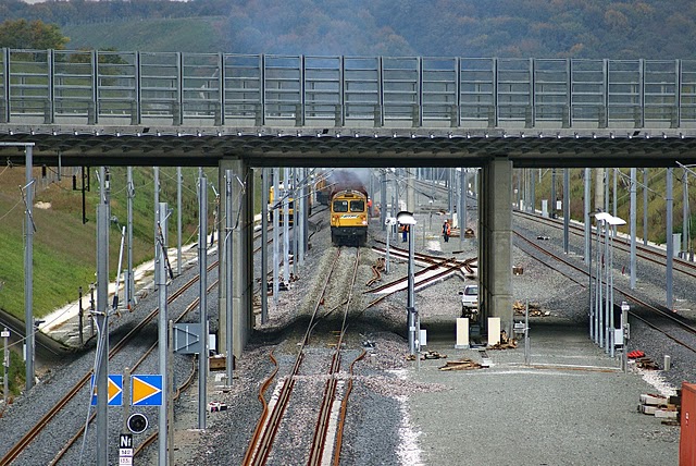 lgv-gare-2010_10_04_10[1].JPG