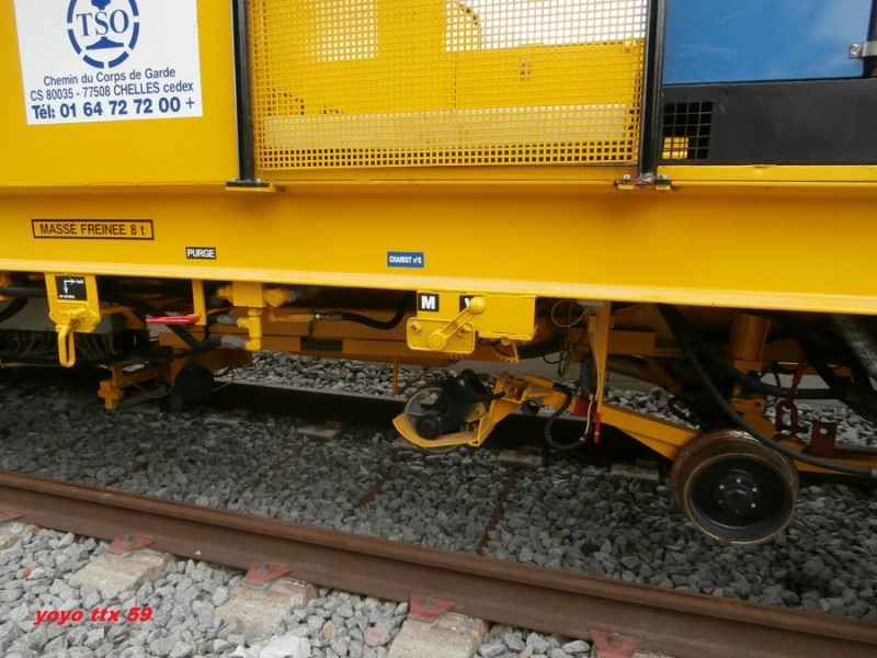 AC 09 F (i) n°2349=32.JPG