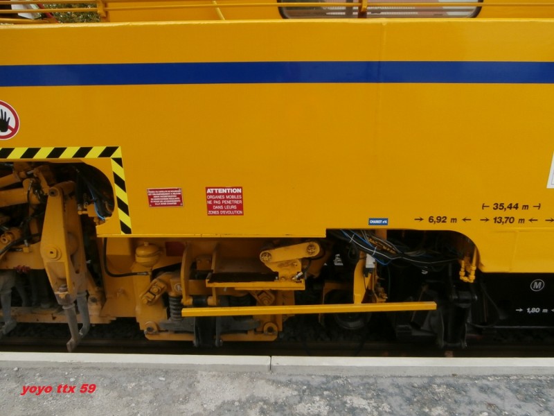 AC 09 F (i) n°2349=51.JPG
