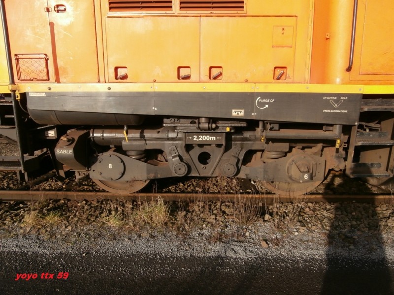 V212 RA 99 87 9 182 618-8=17.JPG
