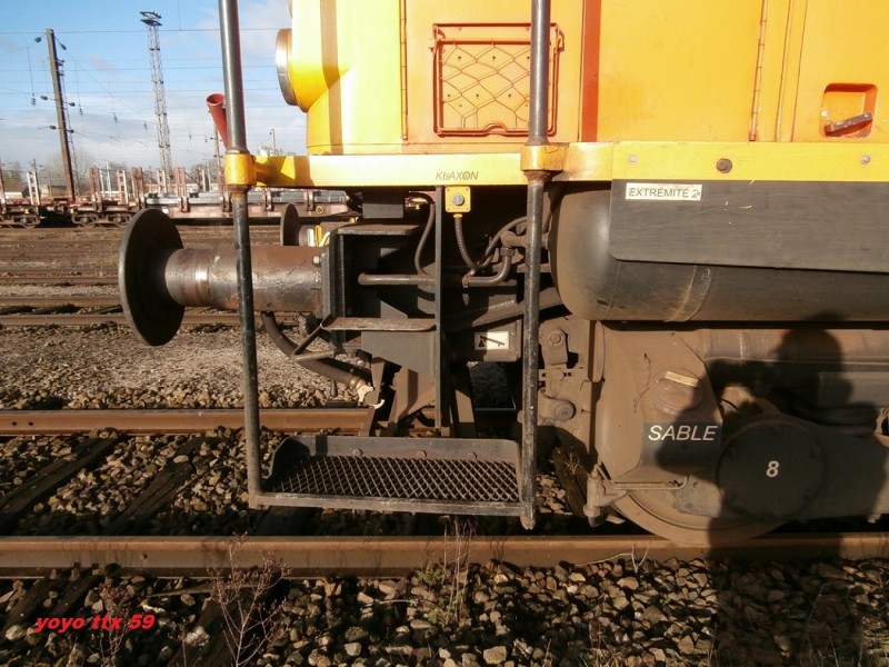 V212 RA 99 87 9 182 618-8=20.JPG