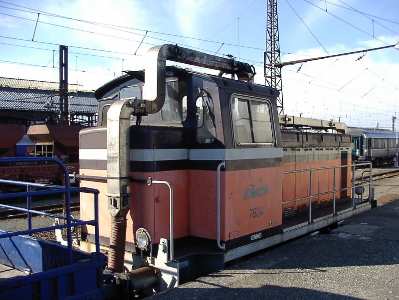 P2250015light.jpg