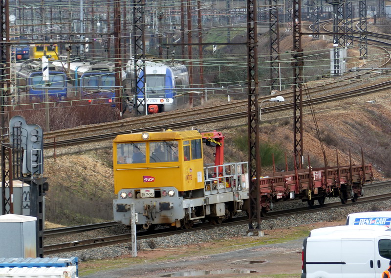DU 84 P - TR 7-217 (1).jpg