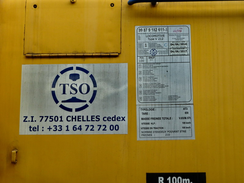 99 87 9 182 611-3 (2015-01-27 gare de Tours) V212 n°182 611 TSO (3).jpg