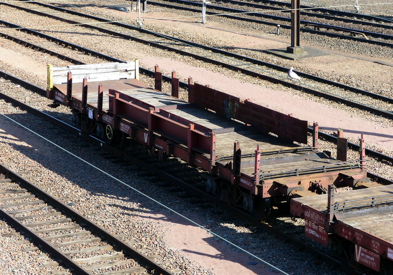 80 87 977 1 609-5 Uas S04 6 F SNCF-DJ (2015-03-05 SPDC) (1).jpg