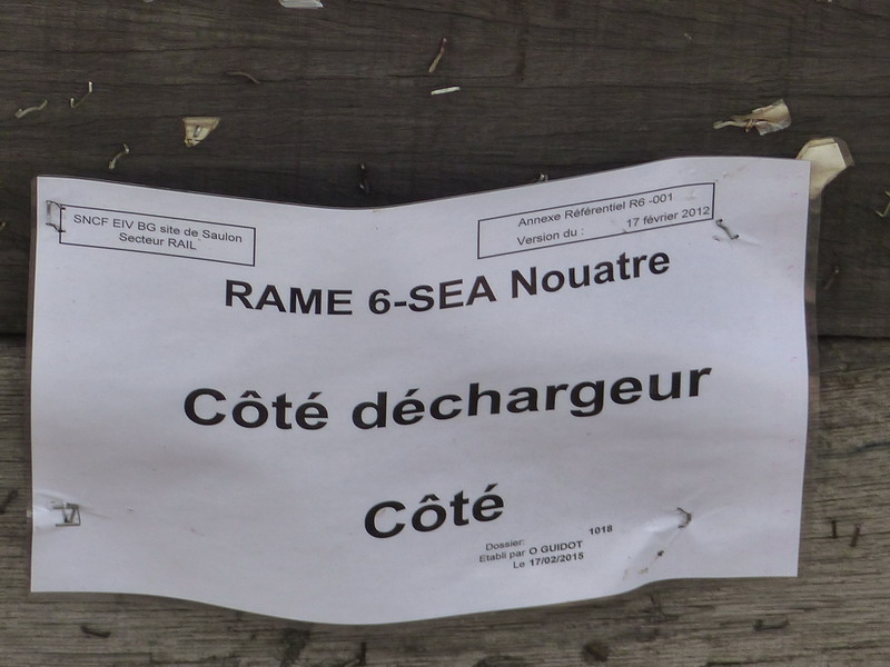80 87 977 1 705-1 Uas S04 6 F SNCF-DJ (2015-03-09 SPDC) (4).jpg