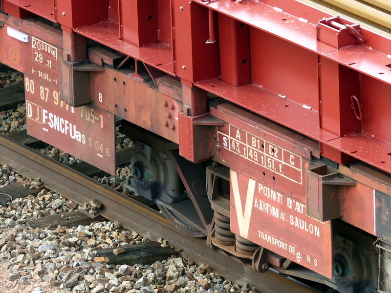 80 87 977 1 705-1 Uas S04 6 F SNCF-DJ (2015-03-09 SPDC) (7).jpg