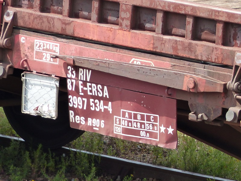 33 87 3997 534-4 Res R90 6 RIV F-ERSA (2014-08-21 SPDC) (2).jpg