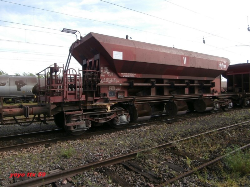 Uas D12-6 80 87 977 7 723-8=3.JPG