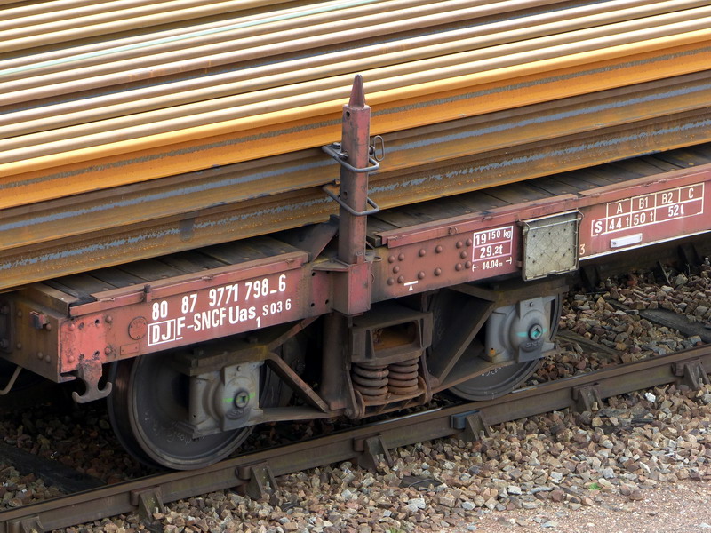 80 87 977 1 798-6 Uas S03 6 F SNCF-DJ (2015-03-09 SPDC) (2).jpg