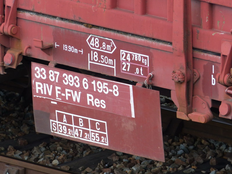 33 87 3936 195-8 Res RIV F-FW (2014-06-30 St Pierre des Corps) (2).jpg