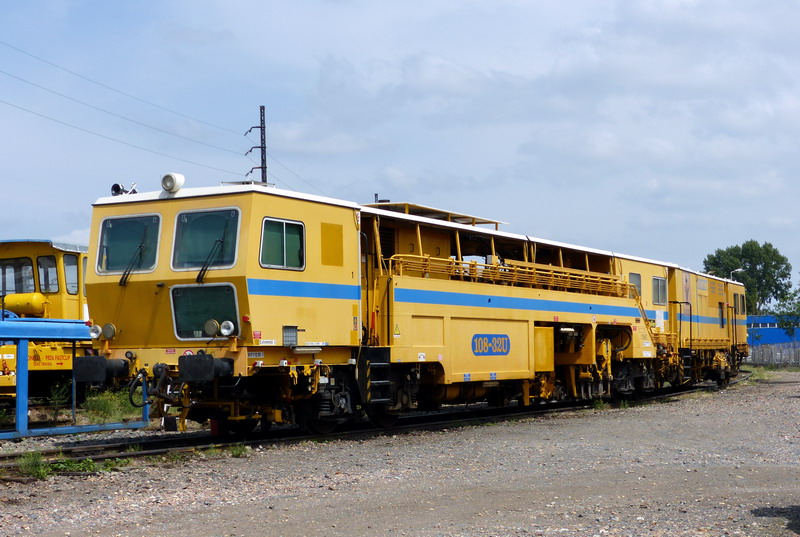 (5) 99 87 9 122 503-5.jpg