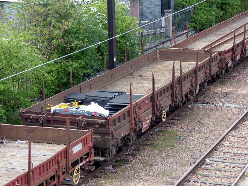 80 87 978 2 692-8 Uas S39 2 SNCF-PSL (2015-04-22 Tours) (1).jpg