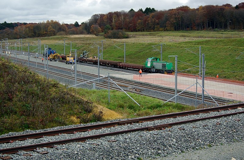 20101105ve-l28-5+lgv-rr-moval-gare-tgv-bft+mbd-bb-g1206bleu+gris+plats+bb-g1206-bb61012-vt-imgp8165retoucheauto-recadre900.jpg