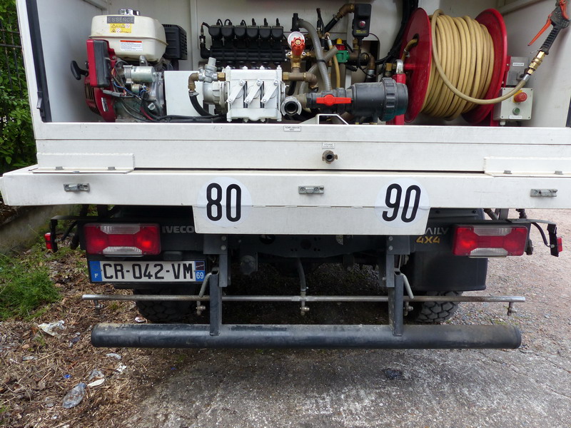 IVECO daily 4X4 - CR-042-VM (2015-04-29 Tours) (7).jpg