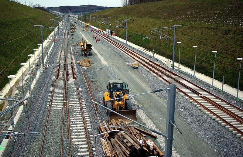 20101111je-lgv-rr-moval-gare-tgv-bft+mbd-aiguillages-cote-ouest-vt-imgp8395retoucheauto-recadre900.jpg (349.22 Kio) Vu 4422 fois 20101111je-lgv-rr-moval-gare-tgv-bft+mbd-aiguillages-cote-ouest-vt-imgp8395retoucheauto-recadre900.jpg