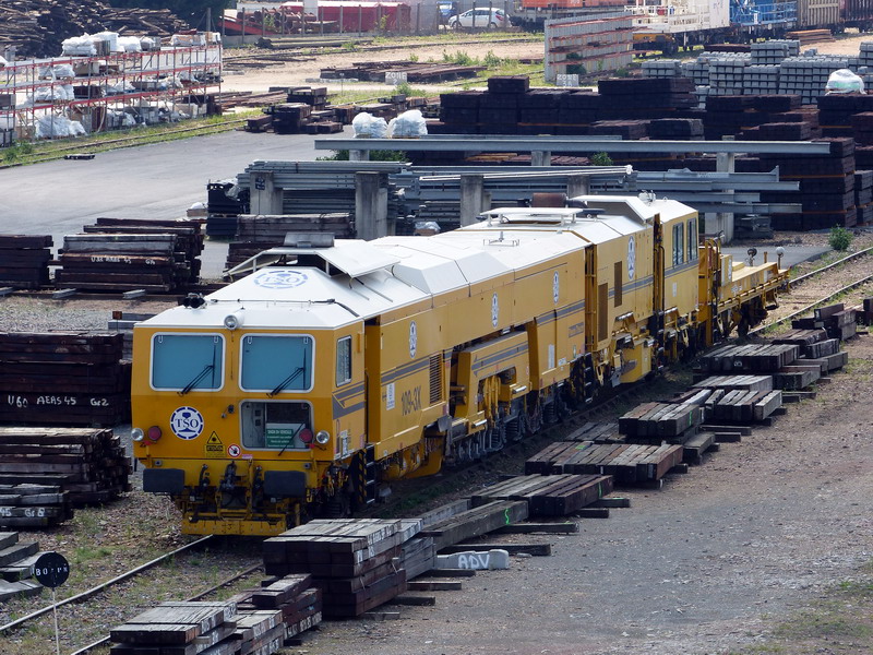 99 87 9 121 525-9 Type 109-3X (2015-05-13 BIDON V de SPDC) TSO (2).jpg