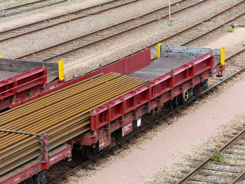 80 87 977 1 722-6 Uas S04 6 F SNCF-DJ (2015-05-07 SPDC) (1).jpg