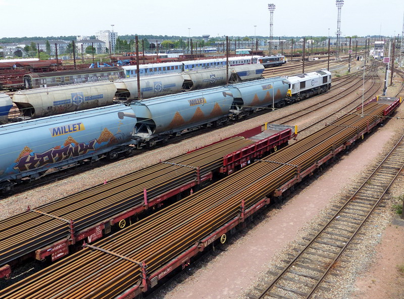 80 87 977 1 716-8 Uas S04 6 F SNCF-DJ (2015-05-29 SPDC) (6).jpg