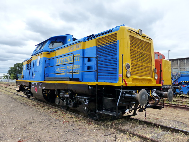 (4) 99 87 9 182 605-5.jpg