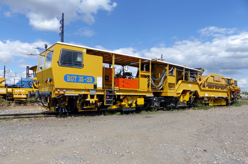 (6) 99 87 9 125 515-6 Type RGT 35-2B.jpg
