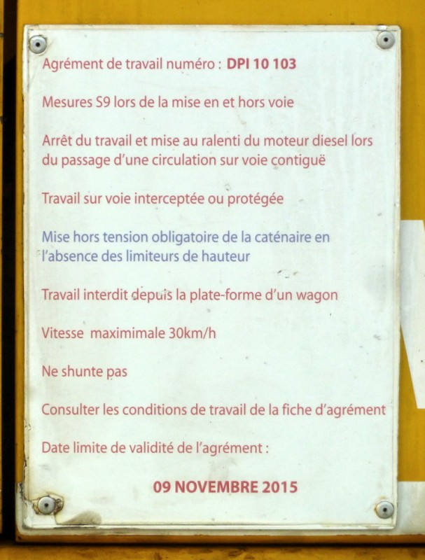 ATLAS 1404 AVE 4 (2015-09-28 gare de Tours) CLMTP (4).jpg
