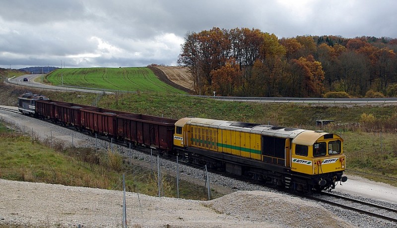 20101105ve-lgv-rr-lesmagny-bif-base-villersexel-class58cc58021etf+4tombereaux-v-uas+bb67246-vt-imgp8217retoucheauto-recadre900.jpg (253.88 Kio) Vu 10520 fois 20101105ve-lgv-rr-lesmagny-bif-base-villersexel-class58cc58021etf+4tombereaux-v-uas+bb67246-vt-imgp8217retoucheauto-recadre900.jpg