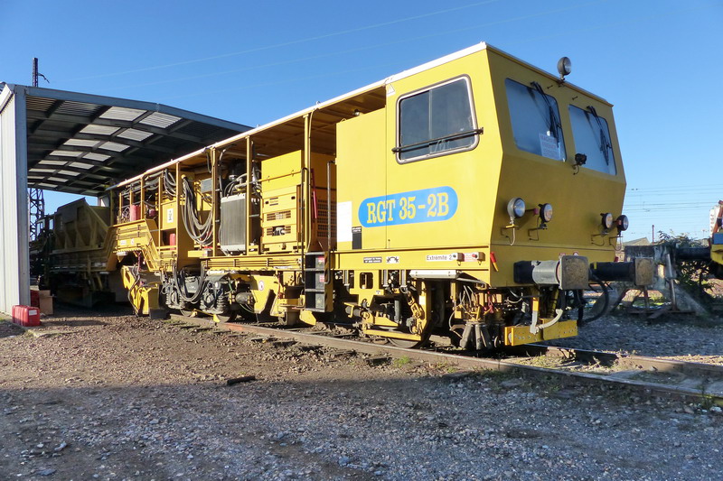 99 87 9 125 515-6 RGT 35-2B.jpg