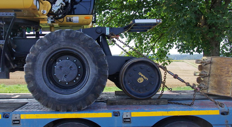 UNA 22 TRR (2014-08-05 environ de Bar le Duc N°4) TSO Caténaire (18) + camion Hedon .jpg