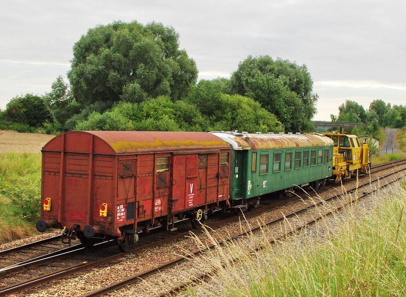 99 87 9 128 055-0 Combi 20 n°20005 (2012-08-2012 Pont de Bray à Jussy 02) SNCF-AM ex 9.353 (4).jpg