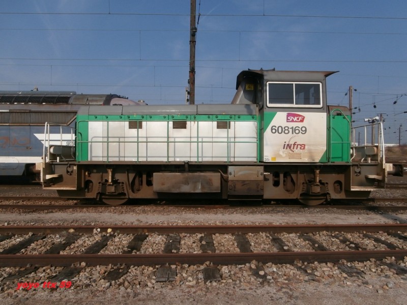 Y 8169=24.JPG