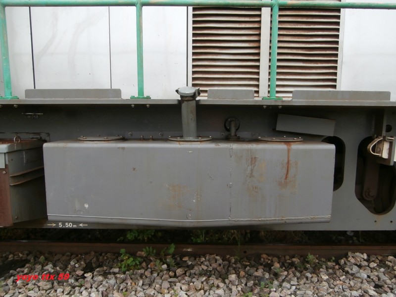 Y 8169=41.JPG