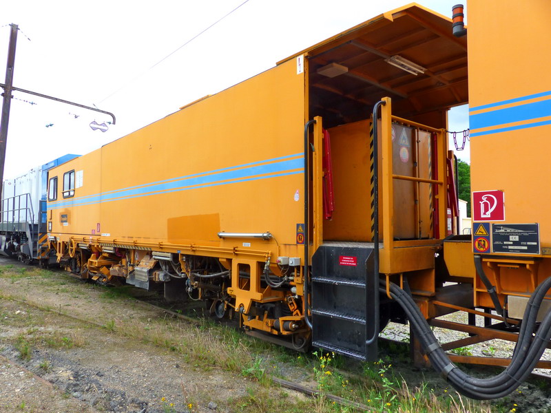 99 87 9 122 517-5 (2016-06-29 SPDC) 108-32 275 Railmat  (38).jpg