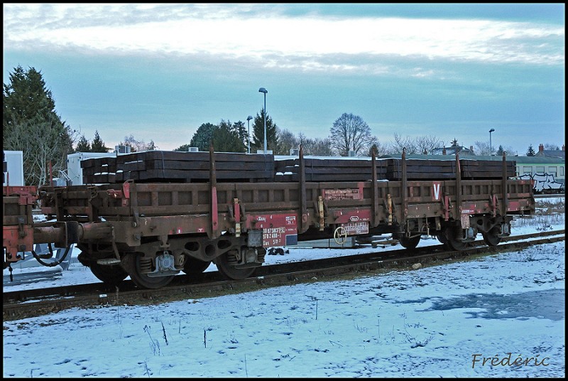 80 87 978 2 488-1 Uas S39-2 La Guerche01 271210-border.jpg