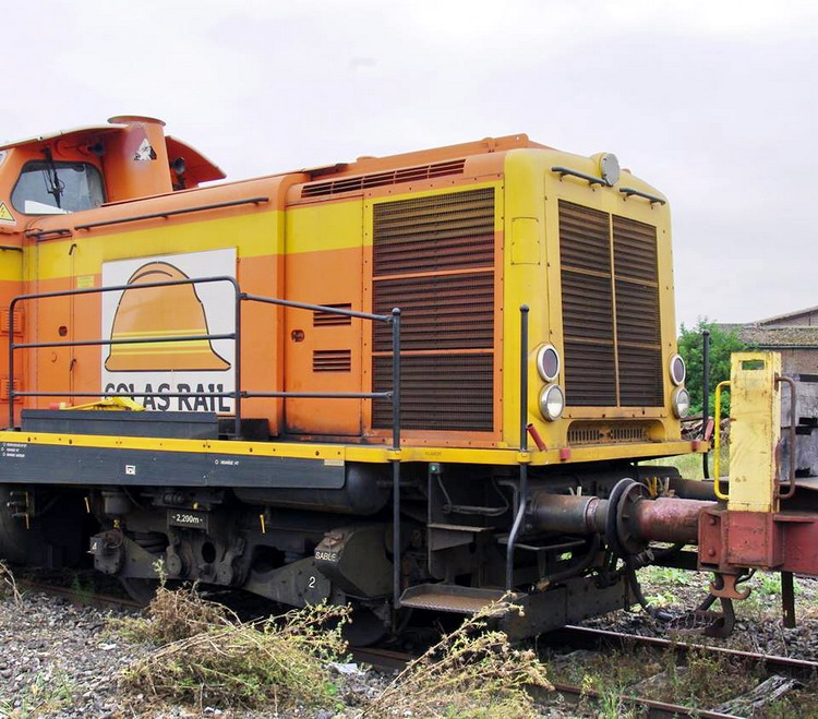 99 87 9 182 616-2 (2016-08-08 gare de Chaulnes) V2212R RA (20).jpg