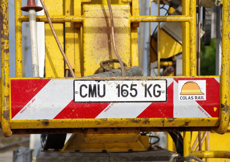 LAMA T1 2N - 05-0xx (2013-10-19 Aulnoye Aymeries) Colas Rail F 63000 31 (4).jpg