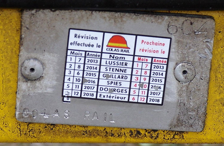 Lève-rail hydaulique  L2R 522 K Geismar Fassetta (2016-09-13 Eppeville PN n°36) Colas Rail (4).jpg