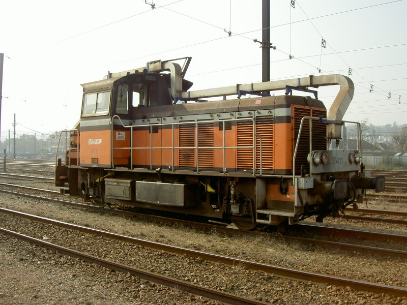 Y 8411 - 2 .JPG