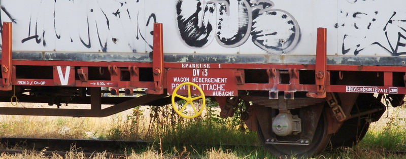 40 87 959 4 243-7 Us K55 5 SNCF-MR (2013-07-17 séte) (3) .jpg