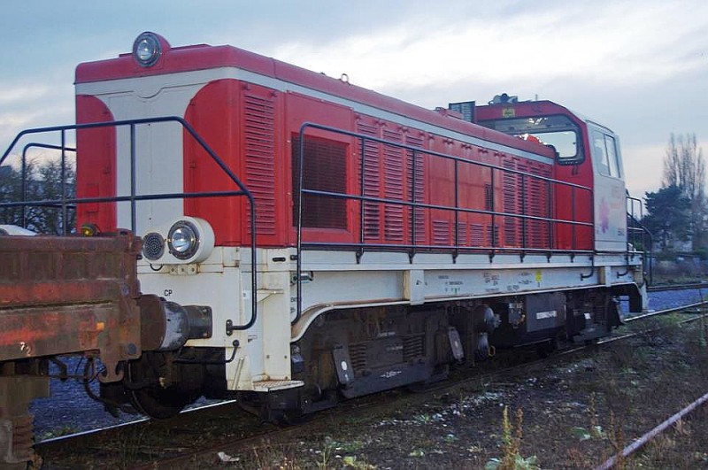 BB 425 VFLI (2016-11-24 gare de Chaulnes) (1).jpg