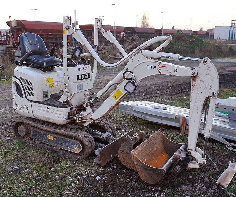 (6) Kubota K008-3 ETF.jpg