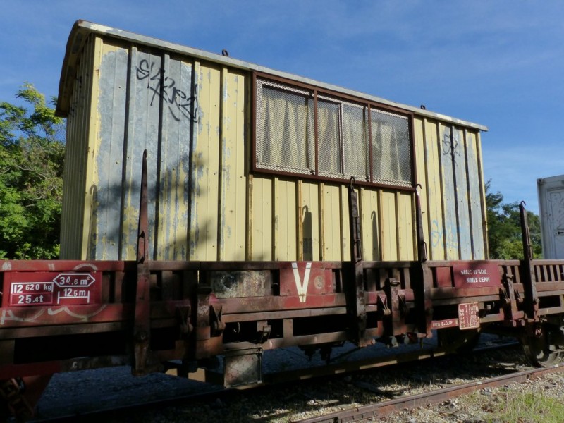 Wagon plat K_05.JPG