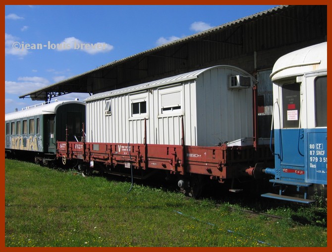 63 VOLVIC_AC_w.plat avec cabane de chantier.jpg