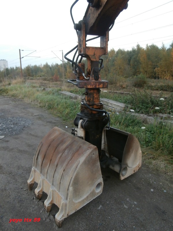 Case 688PRR CGF0003720=29.JPG