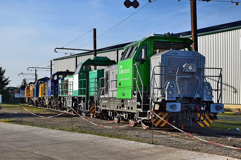 (1) 5001933.jpg