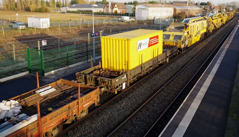 99 87 9 383 628-4 K50 (2016-12-14 gare de Nesle) (1).jpg